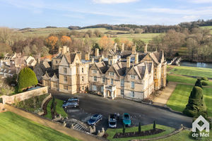 Photo 1- click for photo gallery